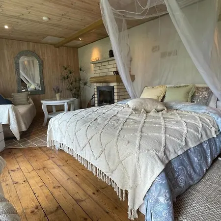 Cosy With Sauna And Outdoor Kitchen Kuressaare