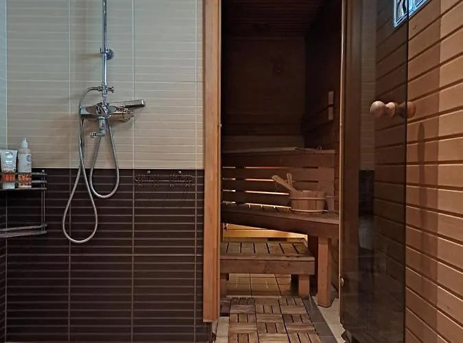 게스트하우스 Cosy With Sauna And Outdoor Kitchen 4*